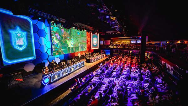 jL回应对NAVI质疑：没有火力输出和明星选手的二线队哈哈